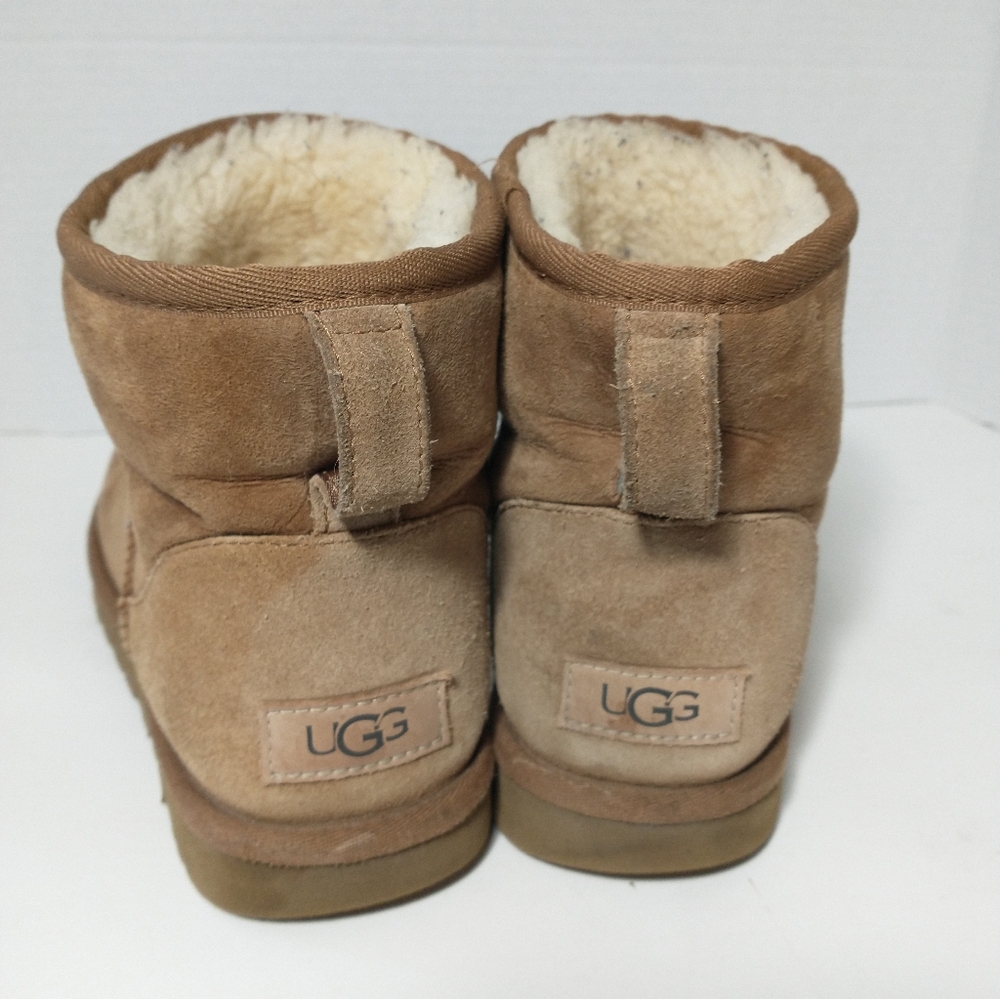 UGG Classic Mini II Boot Suede, Woman Size 9, Chestnut Brown - Picture 4 of 12